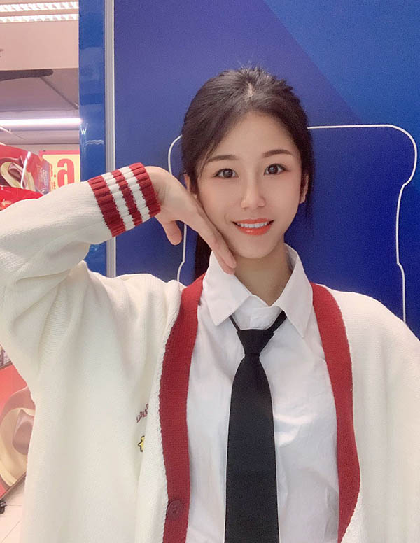 温哥华伴游模特价格